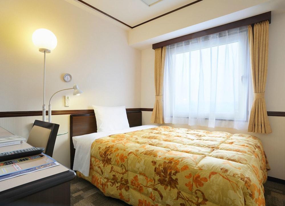 Toyoko Inn Oita Ekimae Eksteriør bilde