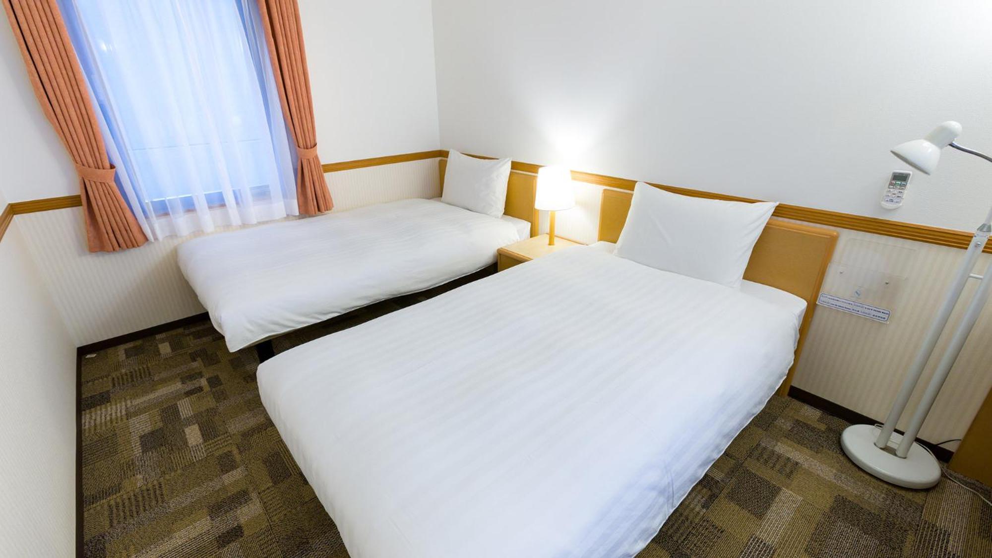 Toyoko Inn Oita Ekimae Rom bilde