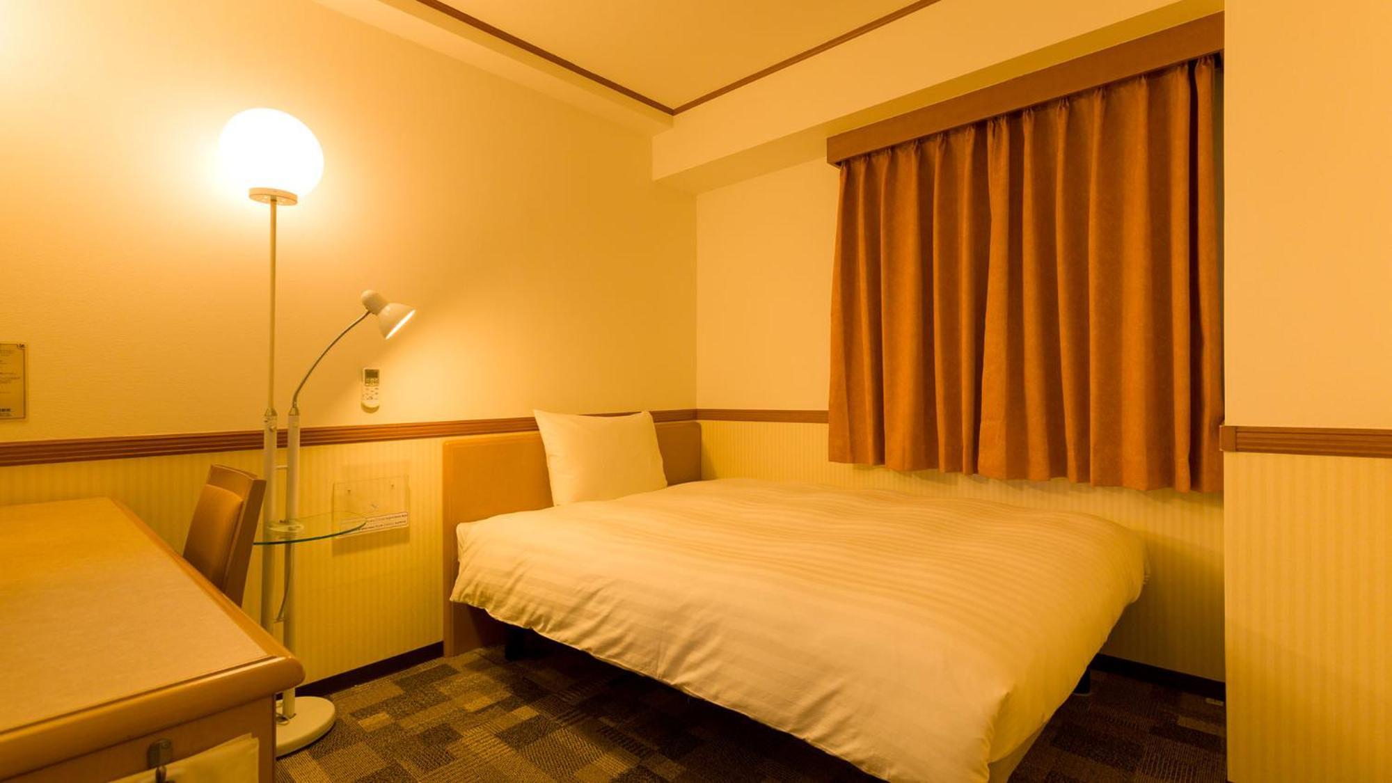 Toyoko Inn Oita Ekimae Rom bilde